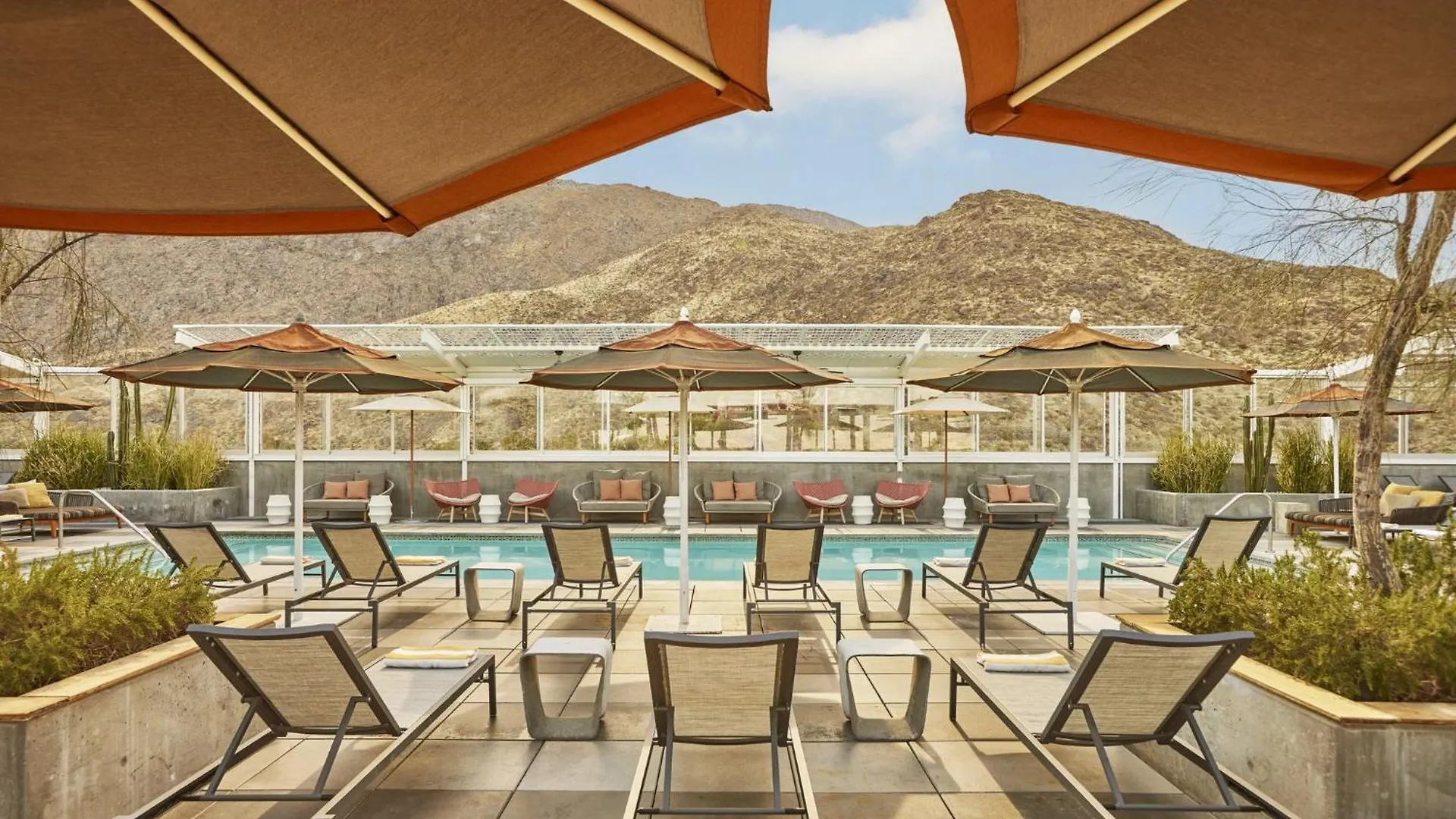 Kimpton Rowan Palm Springs Hotel By Ihg