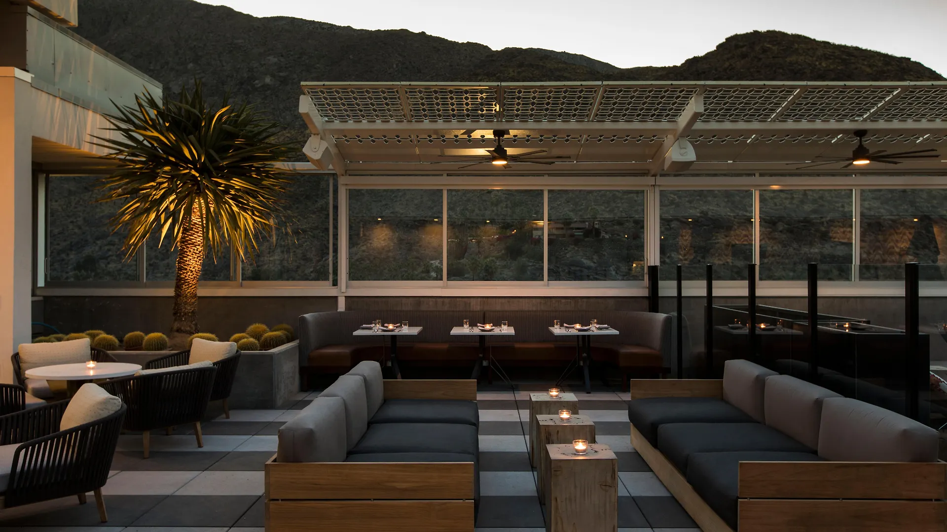 Kimpton Rowan Palm Springs Hotel By Ihg Station touristique