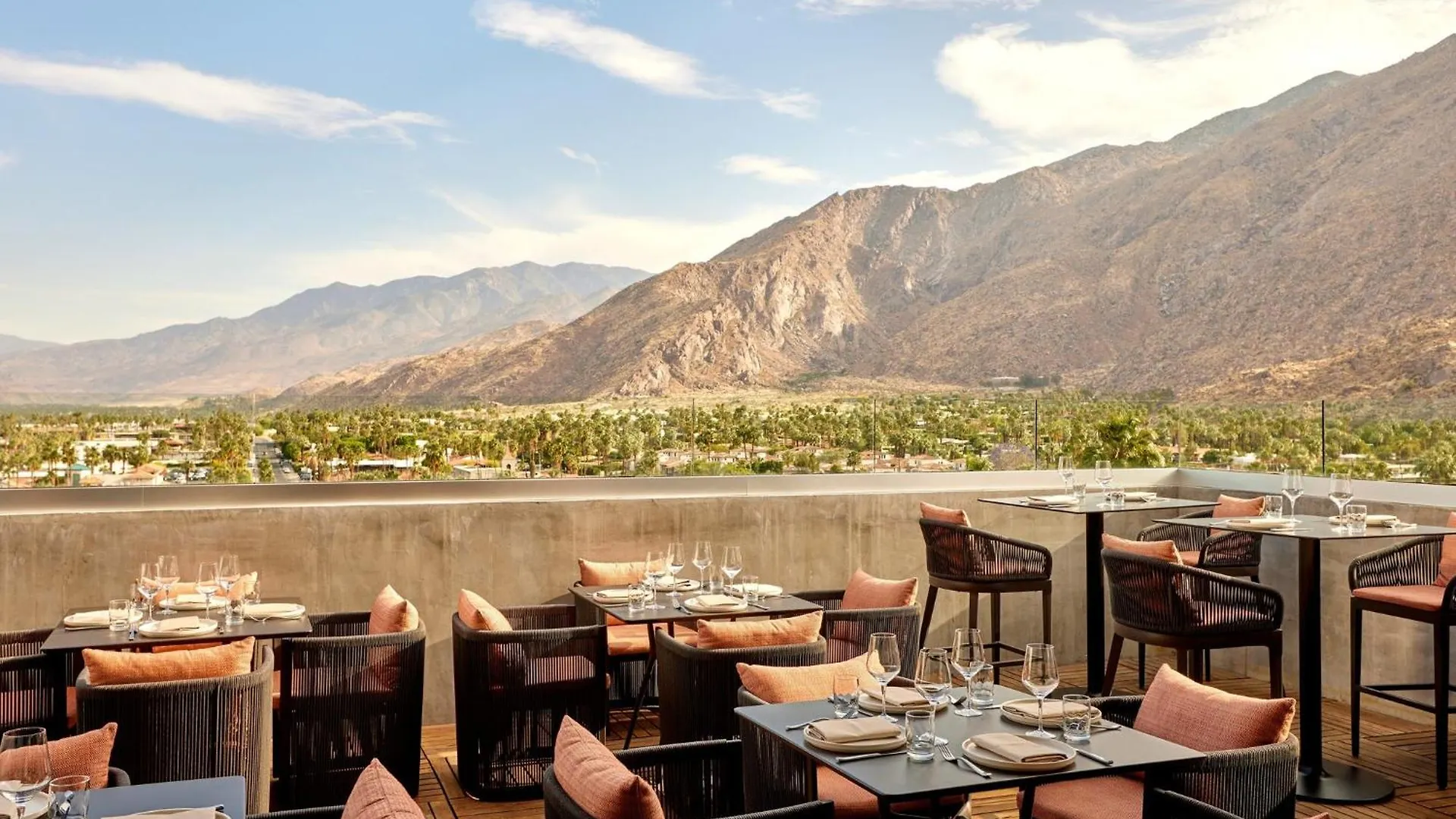 Kimpton Rowan Palm Springs Hotel By Ihg